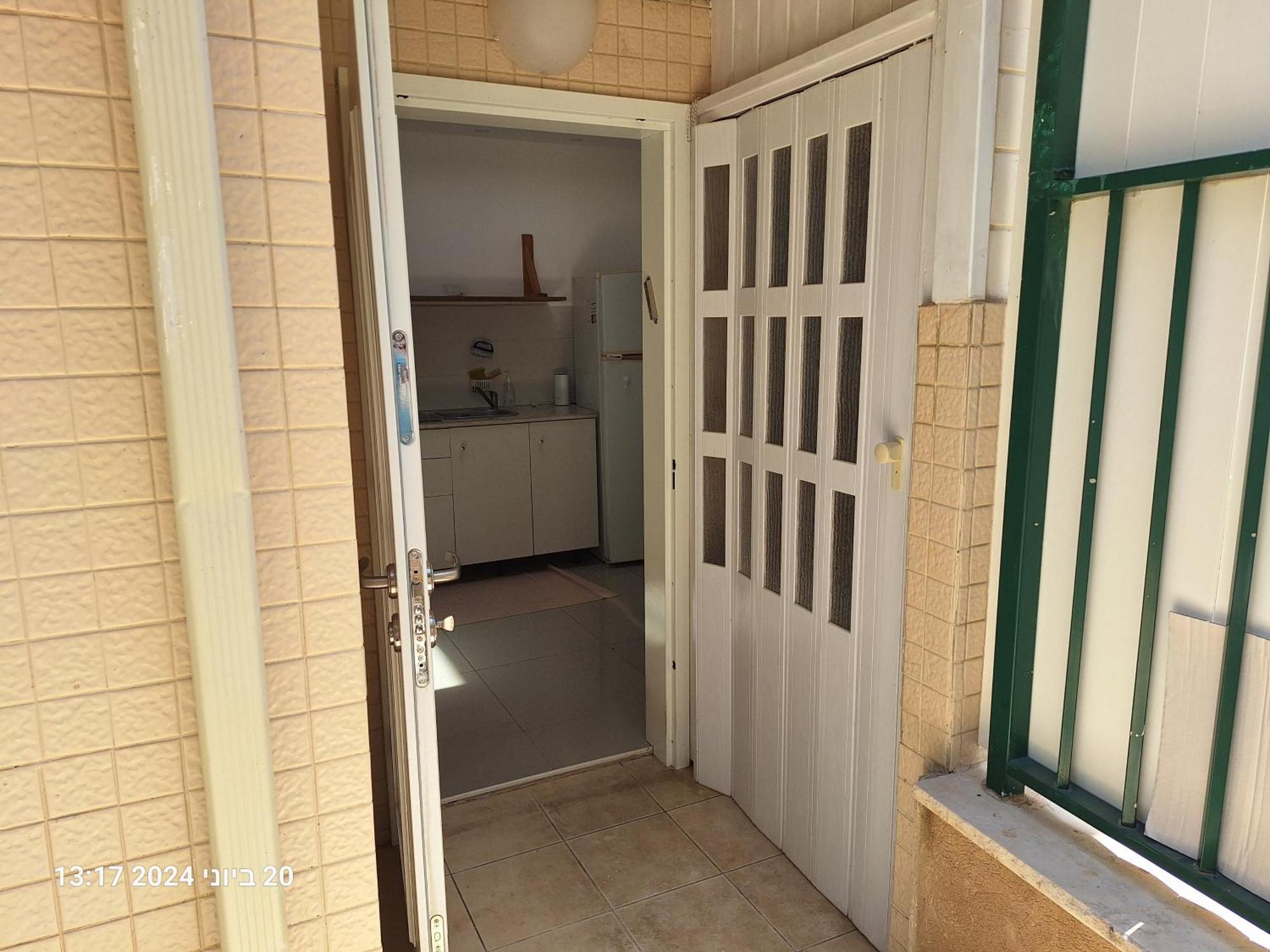 Отель הבית הירוק Кармиэль Экстерьер фото