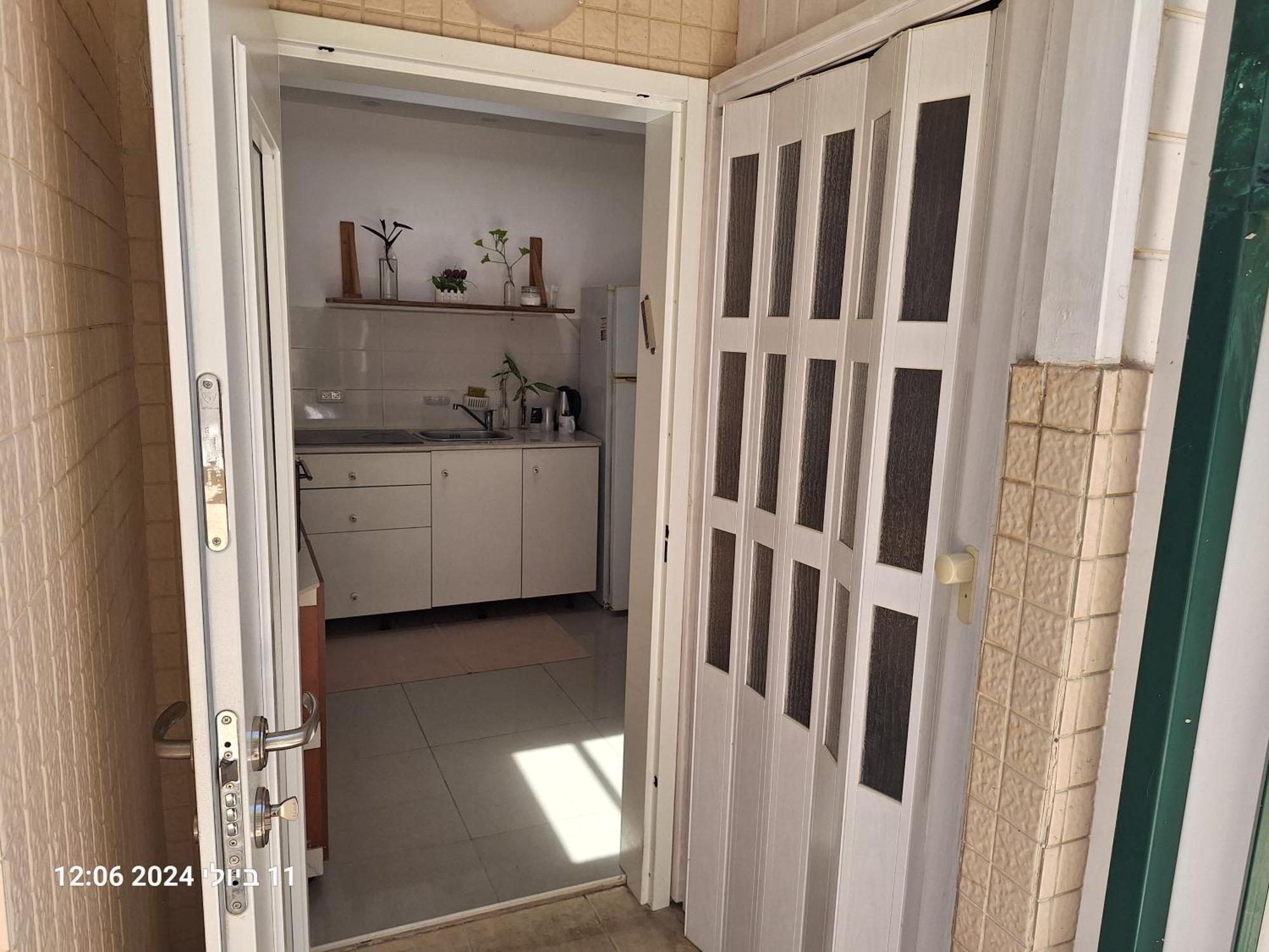 Отель הבית הירוק Кармиэль Экстерьер фото